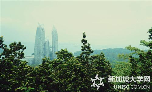 新加坡财经管理环球学院的学生可以调换课程