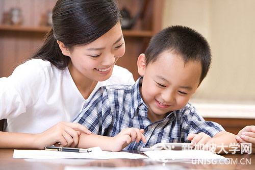 详解留学陪读的利与弊