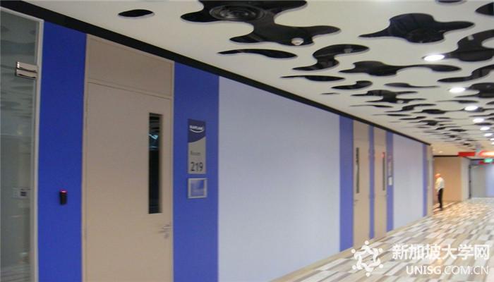 新加坡楷博高等教育学院课程学费信息解析