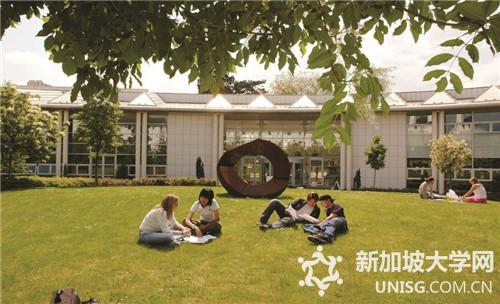 新加坡TMC学院AEIS预备班课程为低龄留学生开启升学之途