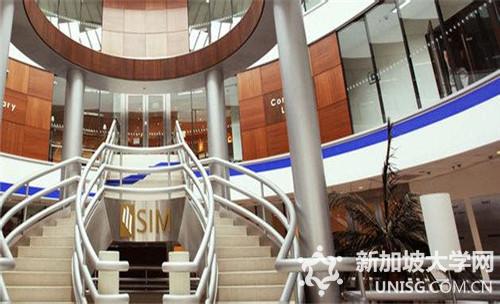 新加坡管理学院：作为名校黄金跳板优势明显