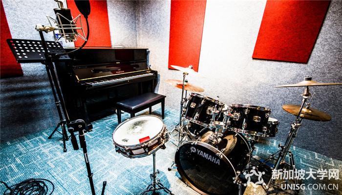 如何入读莱佛士音乐学院的音乐学士专业？