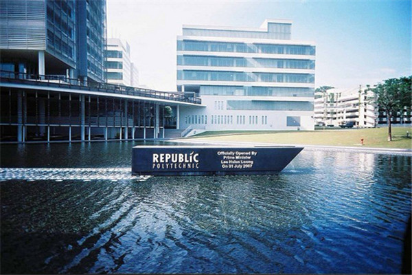 新加坡理工学院城市概况