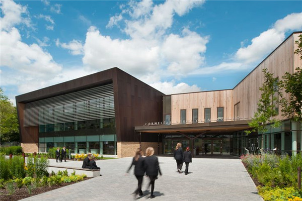 新加坡智源教育学院可供选择的专业介绍