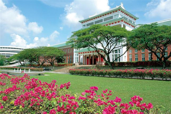 新加坡物流管理学院专业性和实践性强