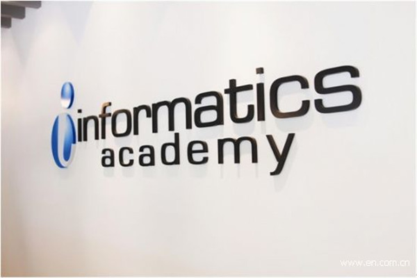 去新加坡英华美学院读书怎么样